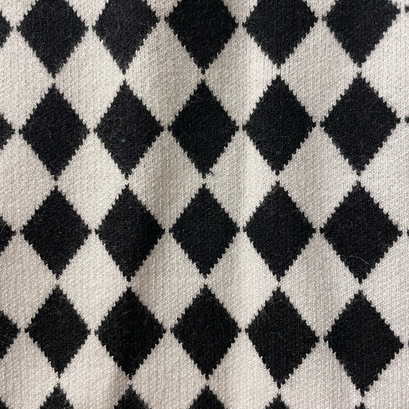 Mango Women's Black and White Checkered Knit Crop-top | Large | NEW W. TAGS - Picture 2 of 6